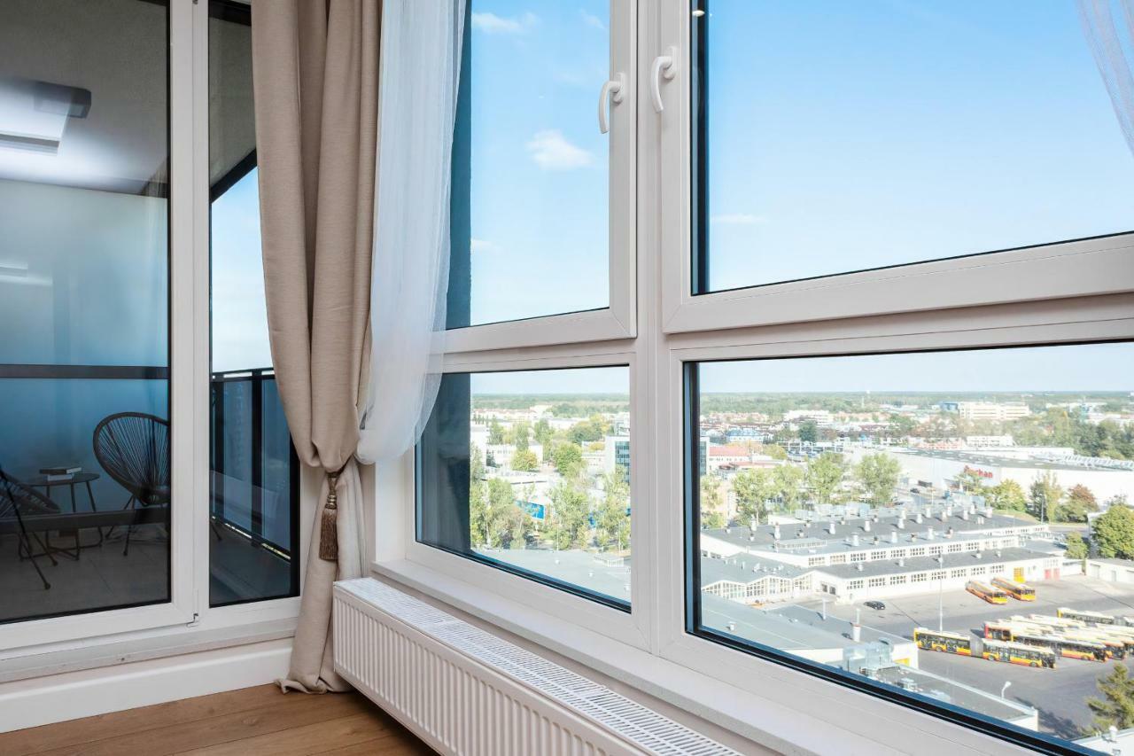 Apartments Aura Sky By Noclegi Renters Варшава Екстериор снимка