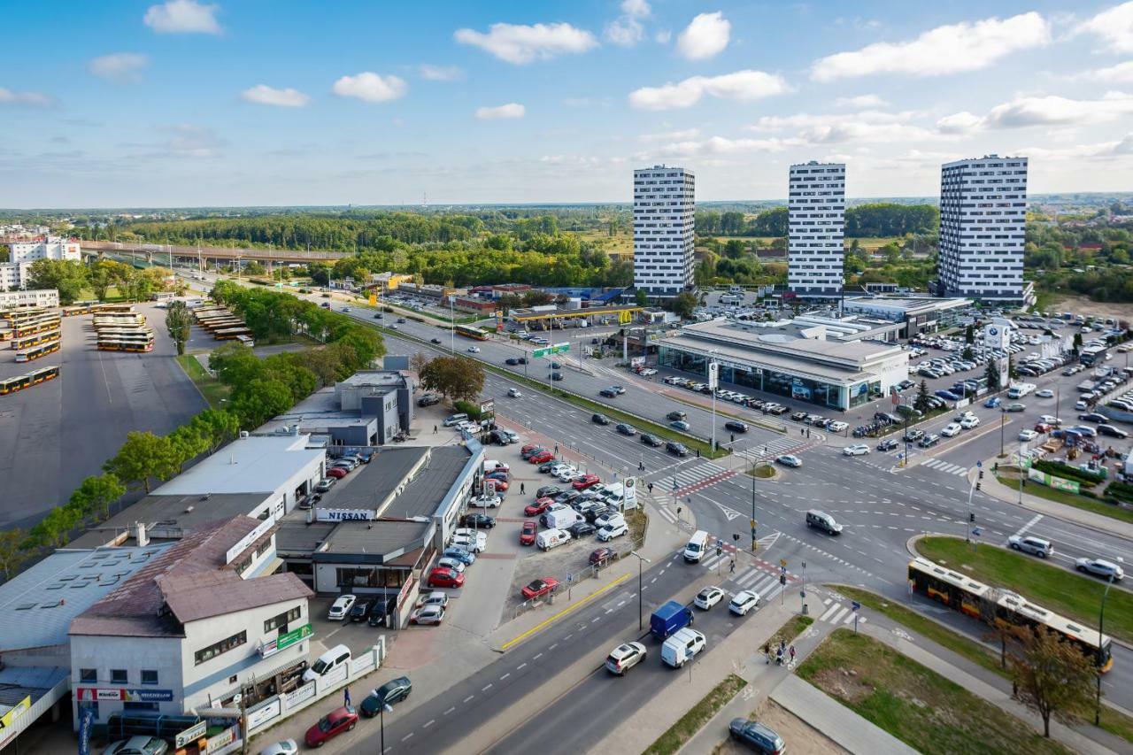 Apartments Aura Sky By Noclegi Renters Варшава Екстериор снимка
